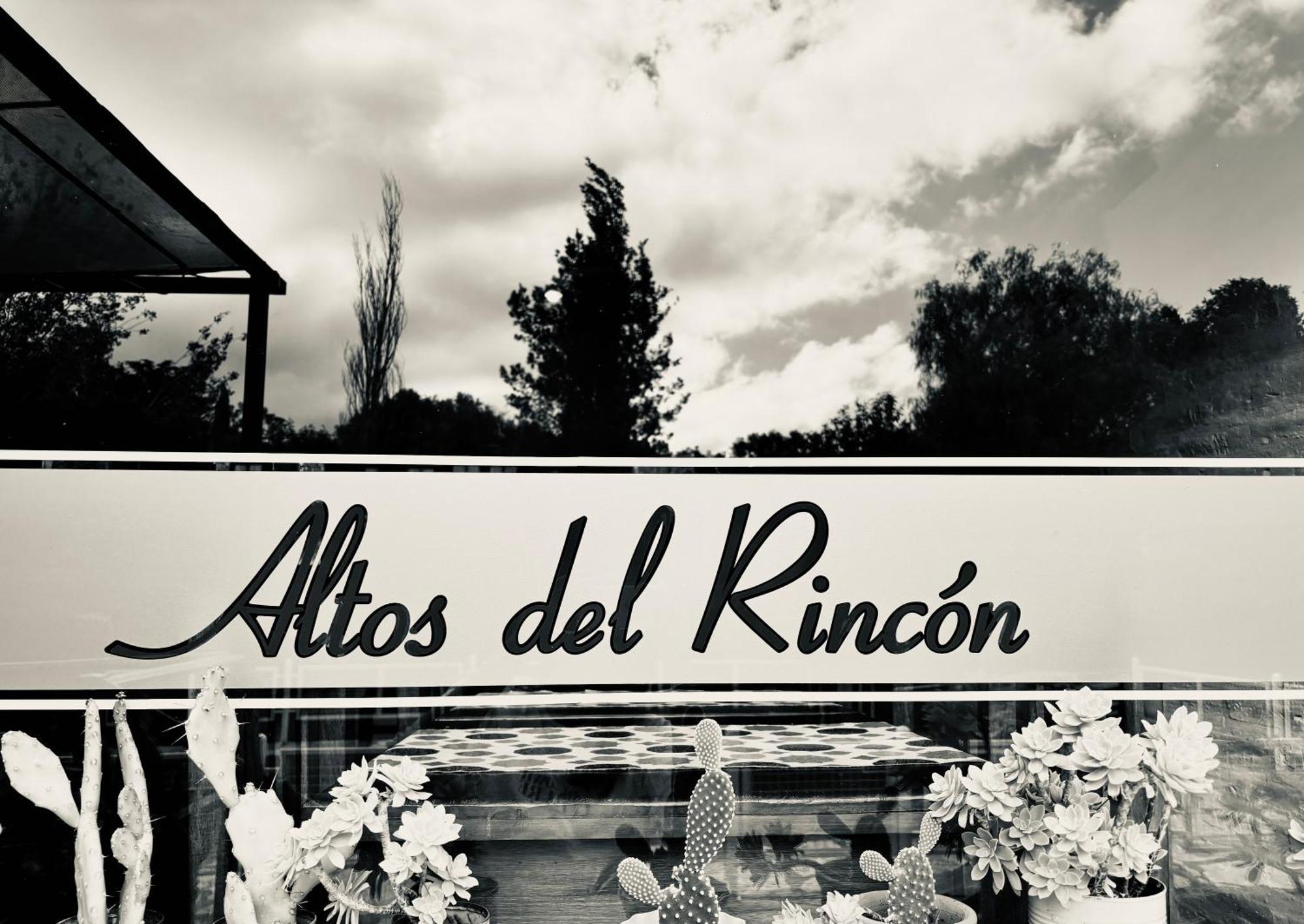 Hotel Altos Del Rincon Villa de Merlo Ngoại thất bức ảnh
